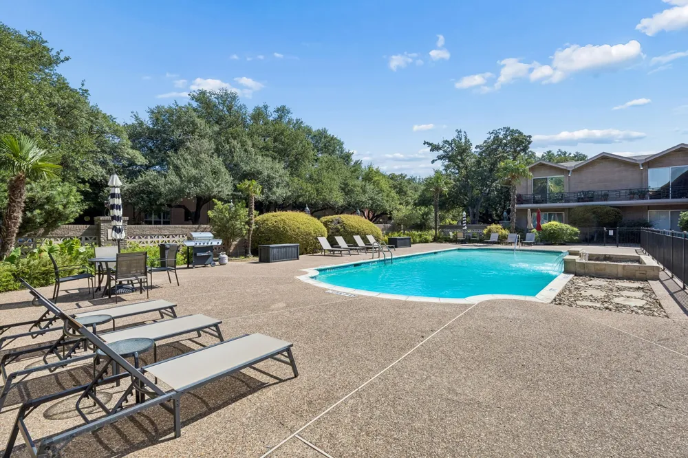 6310 Bandera Avenue #C Dallas, TX 75225