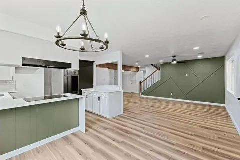 2706 Burke Road