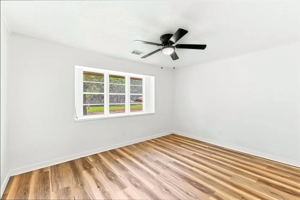 2706 Burke Road Pasadena, TX 77502