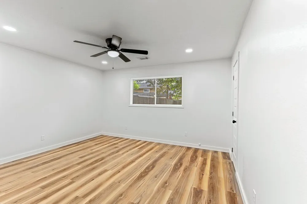 2706 Burke Road Pasadena, TX 77502