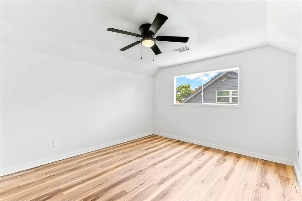 2706 Burke Road Pasadena, TX 77502