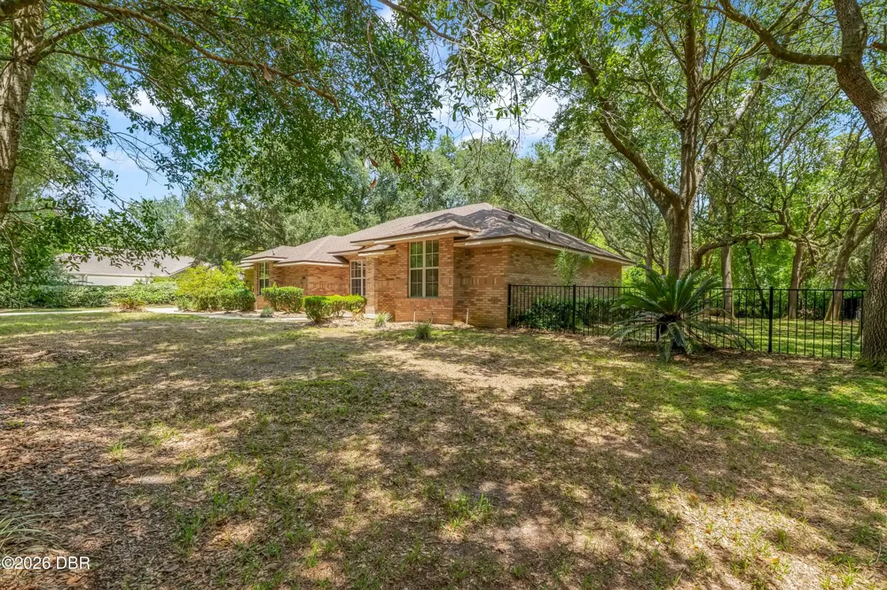 288 Crooked Tree Trail Deland, FL 32724