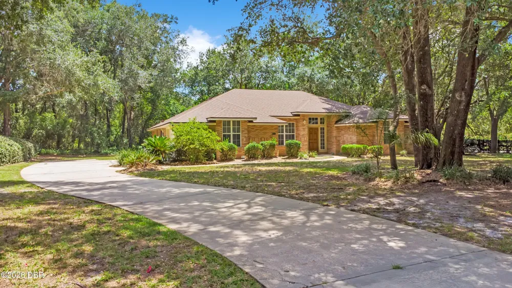 288 Crooked Tree Trail Deland, FL 32724