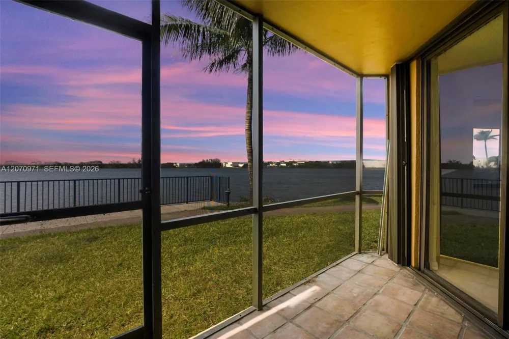 15545 Miami Lakeway N #106 Miami Lakes, FL 33014