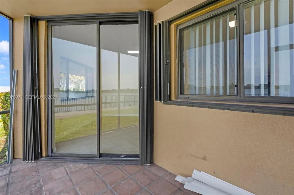15545 Miami Lakeway N #106 Miami Lakes, FL 33014