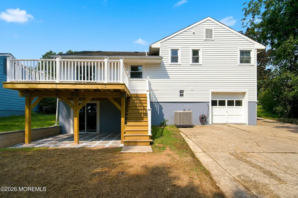13 Glencourt Avenue Edison, NJ 08837