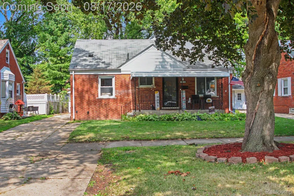 26686 Southwestern Highway Redford Charter Township, MI 48239