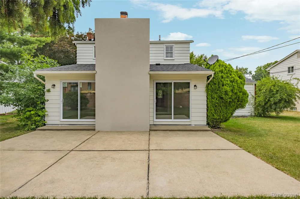 30190 Northgate Drive Southfield City, MI 48076