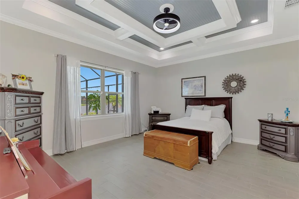 292 VILLORESI BOULEVARD North Venice, FL 34275