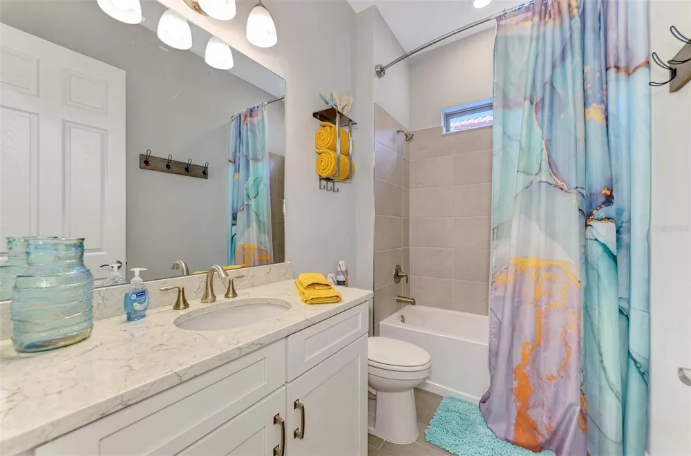 292 VILLORESI BOULEVARD North Venice, FL 34275
