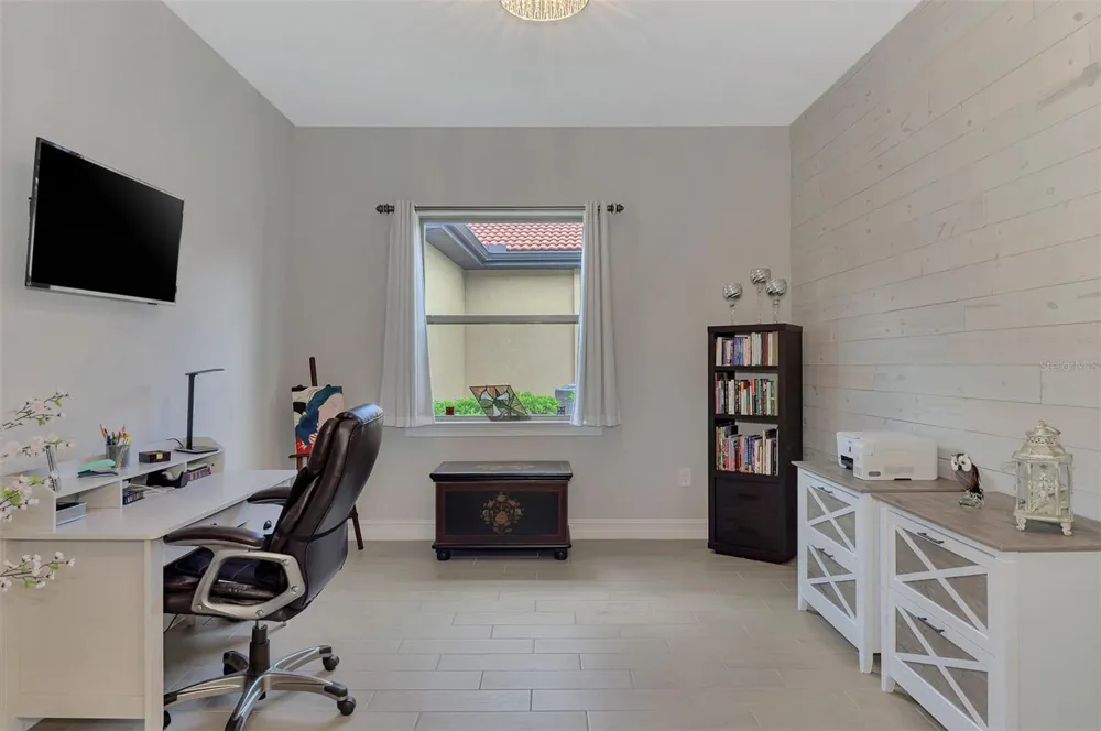 292 VILLORESI BOULEVARD North Venice, FL 34275