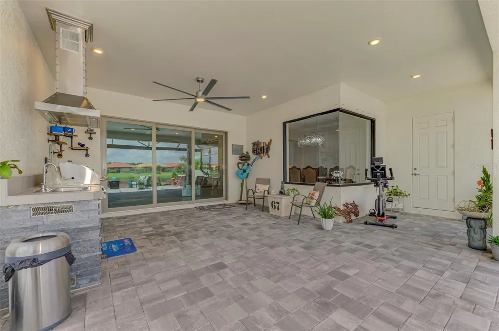 292 VILLORESI BOULEVARD North Venice, FL 34275