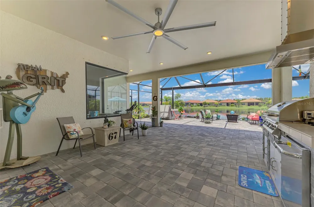 292 VILLORESI BOULEVARD North Venice, FL 34275