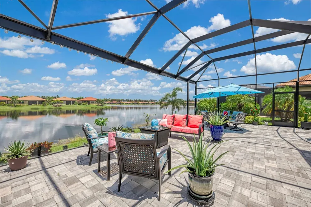 292 VILLORESI BOULEVARD North Venice, FL 34275
