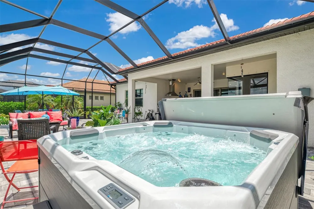292 VILLORESI BOULEVARD North Venice, FL 34275