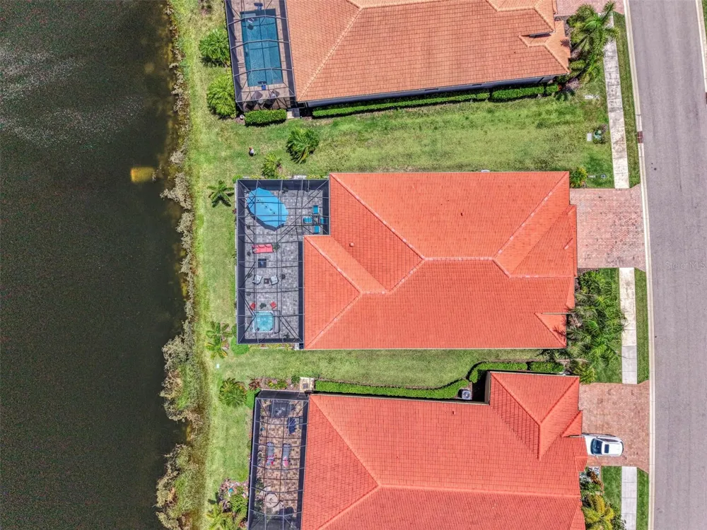292 VILLORESI BOULEVARD North Venice, FL 34275