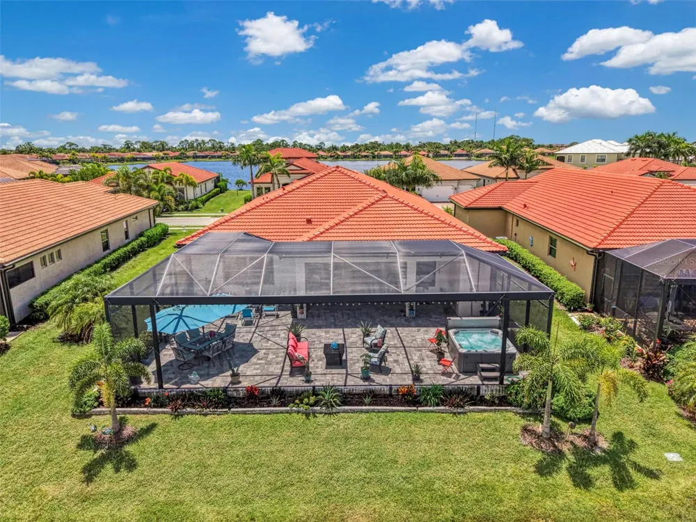 292 VILLORESI BOULEVARD North Venice, FL 34275