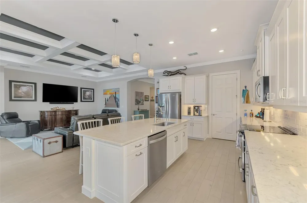 292 VILLORESI BOULEVARD North Venice, FL 34275