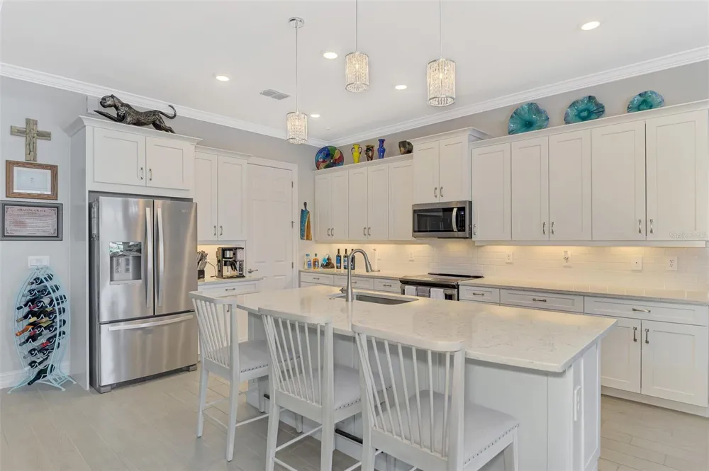 292 VILLORESI BOULEVARD North Venice, FL 34275