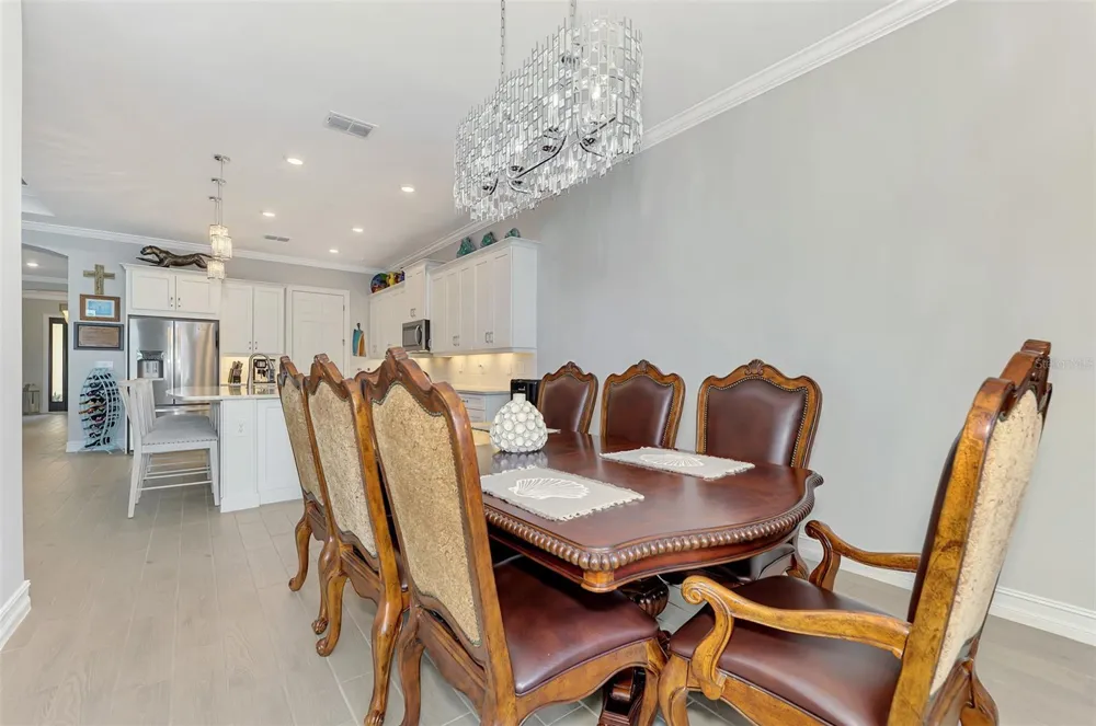 292 VILLORESI BOULEVARD North Venice, FL 34275