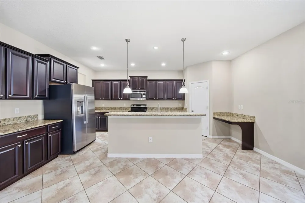 12125 STREAMBED DRIVE Riverview, FL 33579