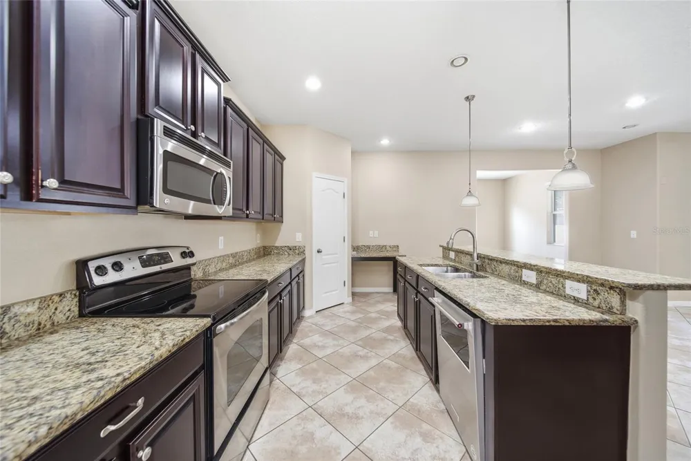 12125 STREAMBED DRIVE Riverview, FL 33579