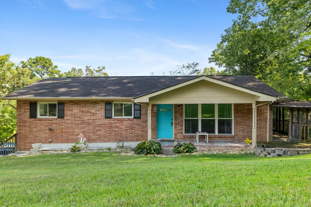 220 Alpine Drive Rossville, GA 30741
