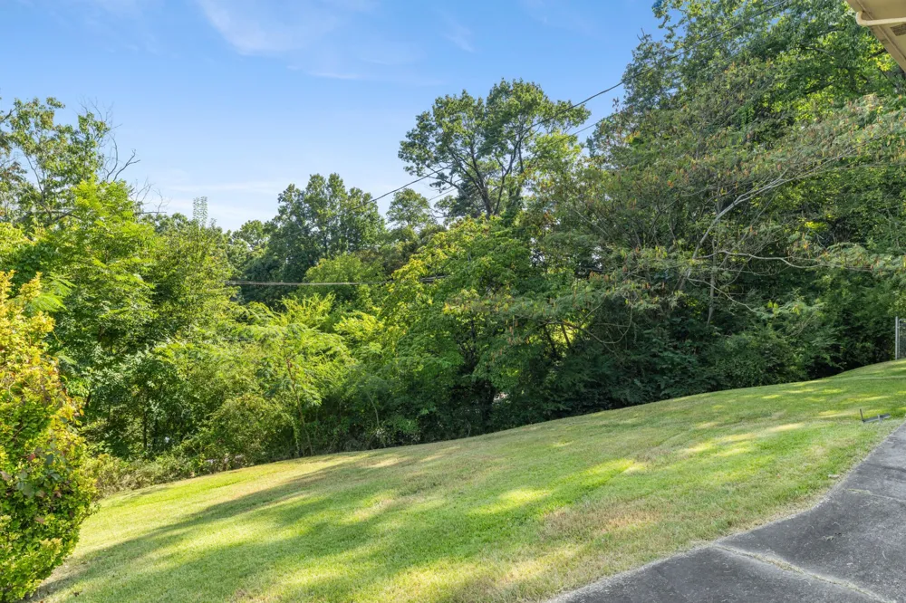 220 Alpine Drive Rossville, GA 30741