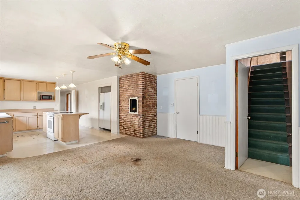682 S Broadway Westport, WA 98595