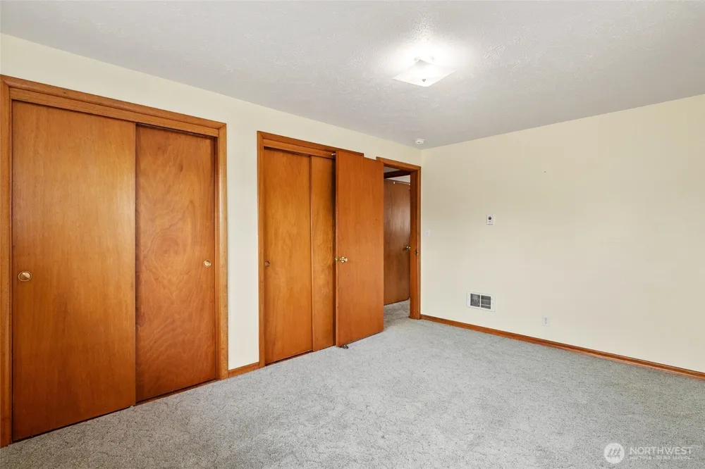 682 S Broadway Westport, WA 98595