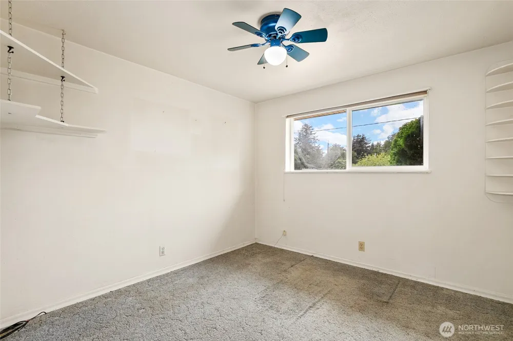 682 S Broadway Westport, WA 98595