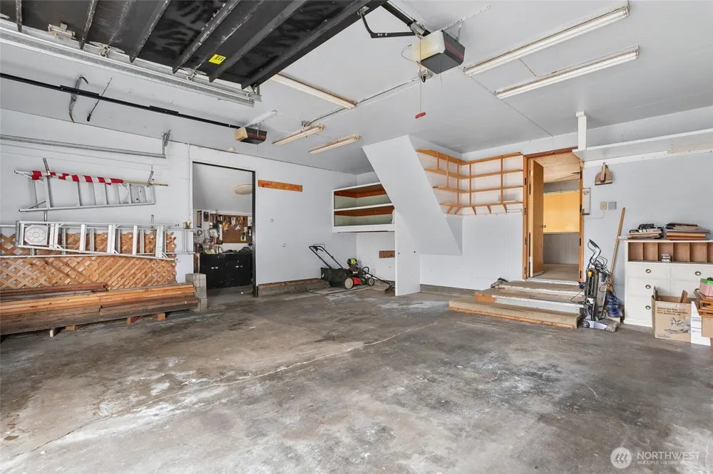 682 S Broadway Westport, WA 98595
