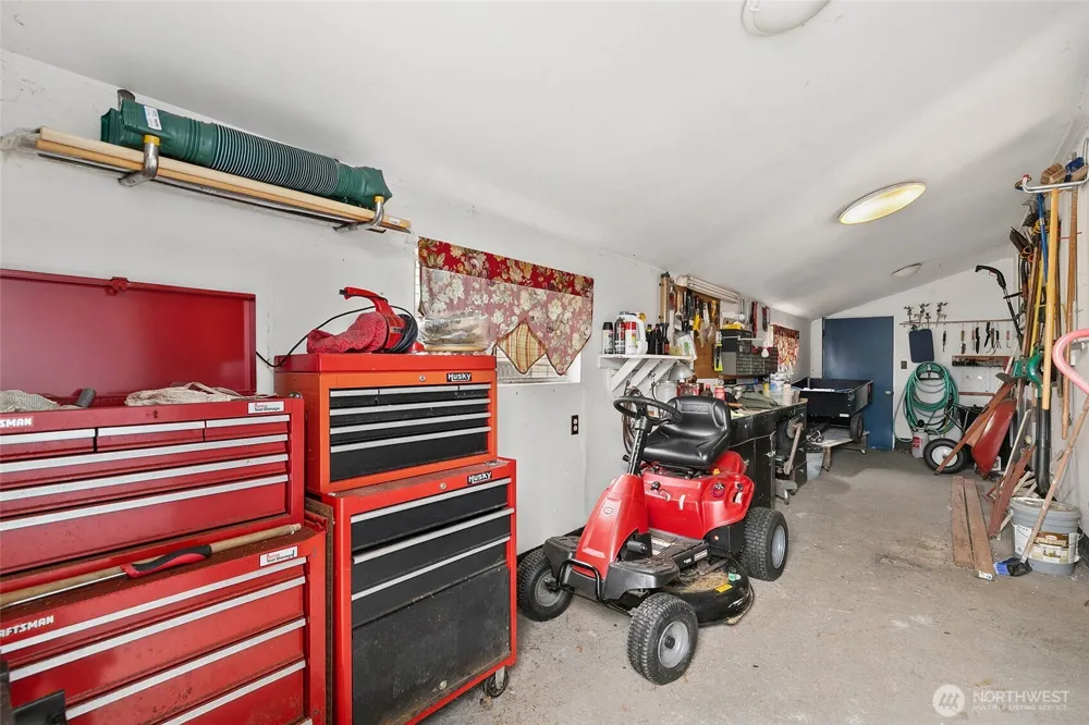 682 S Broadway Westport, WA 98595