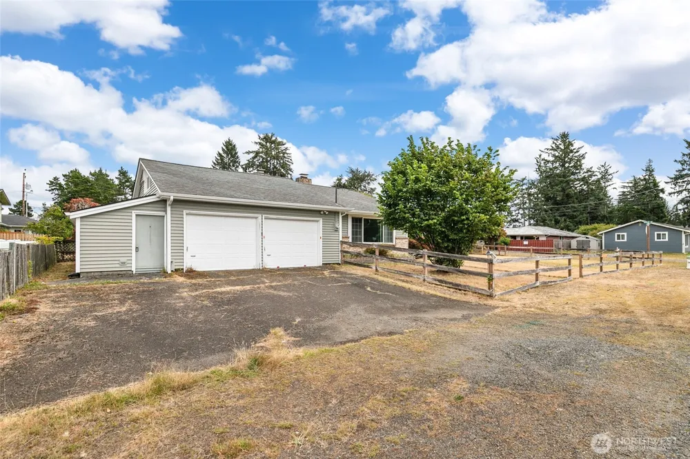 682 S Broadway Westport, WA 98595