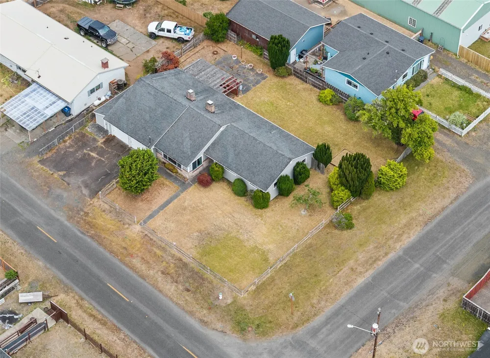 682 S Broadway Westport, WA 98595