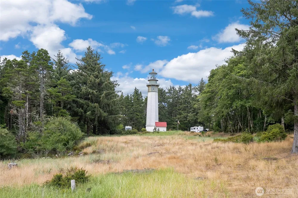682 S Broadway Westport, WA 98595