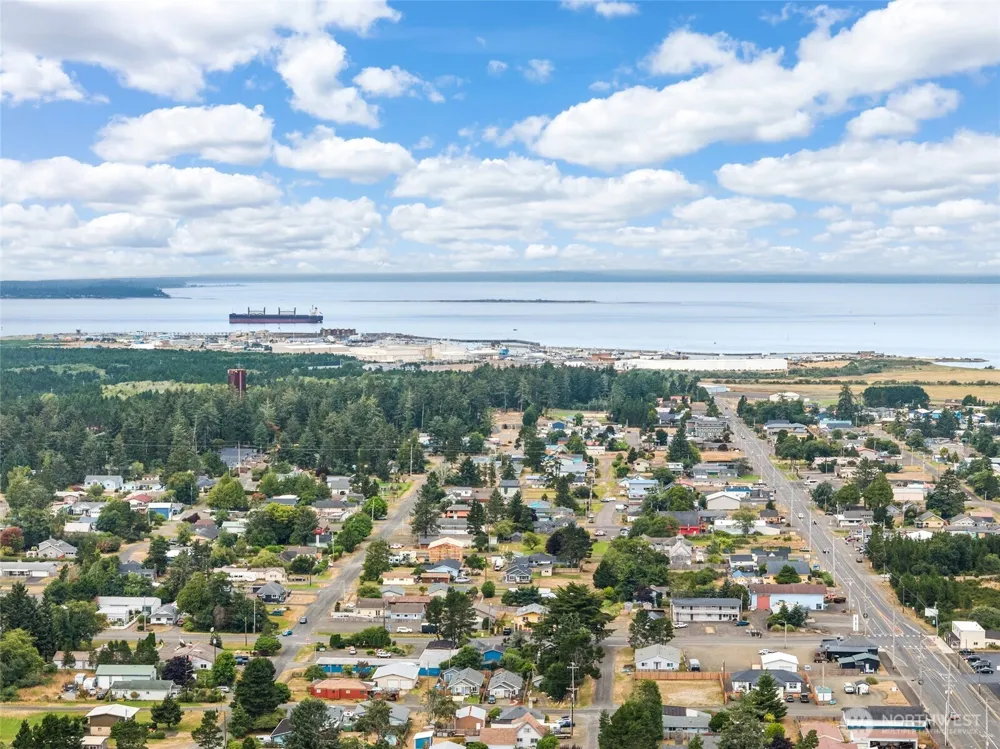 682 S Broadway Westport, WA 98595