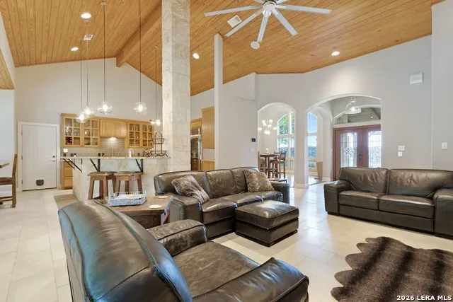 116 Homestead Park Comfort, TX 78013