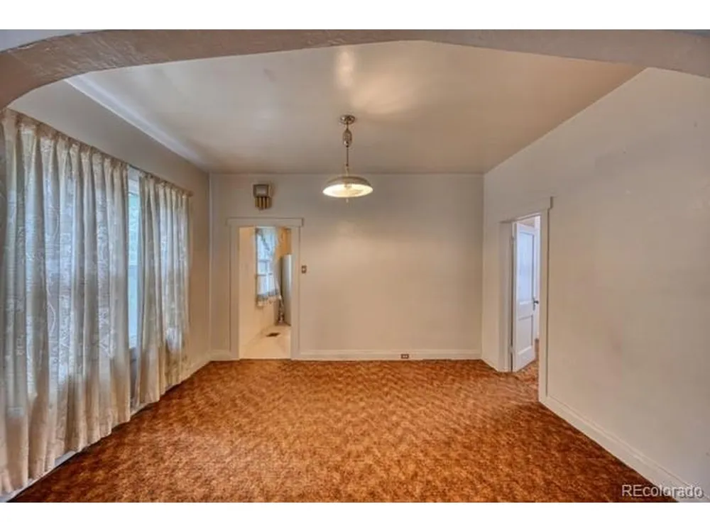 3326 W 24th Avenue Denver, CO 80211