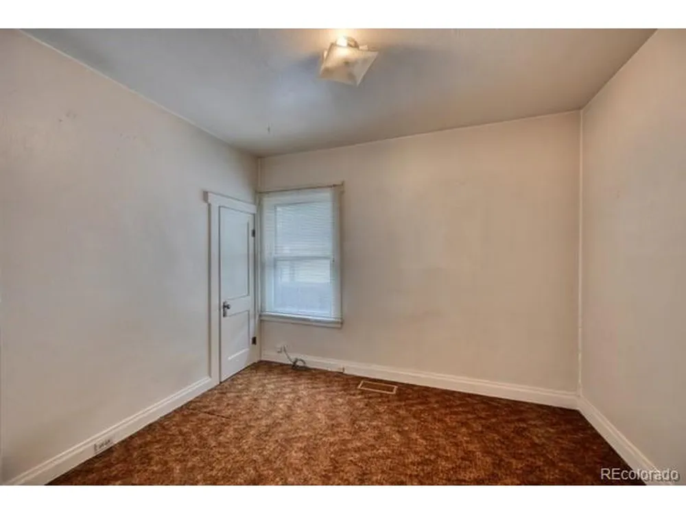 3326 W 24th Avenue Denver, CO 80211