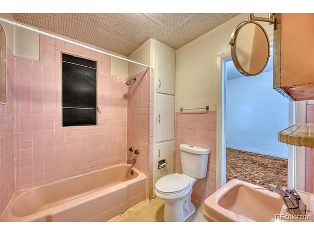 3326 W 24th Avenue Denver, CO 80211