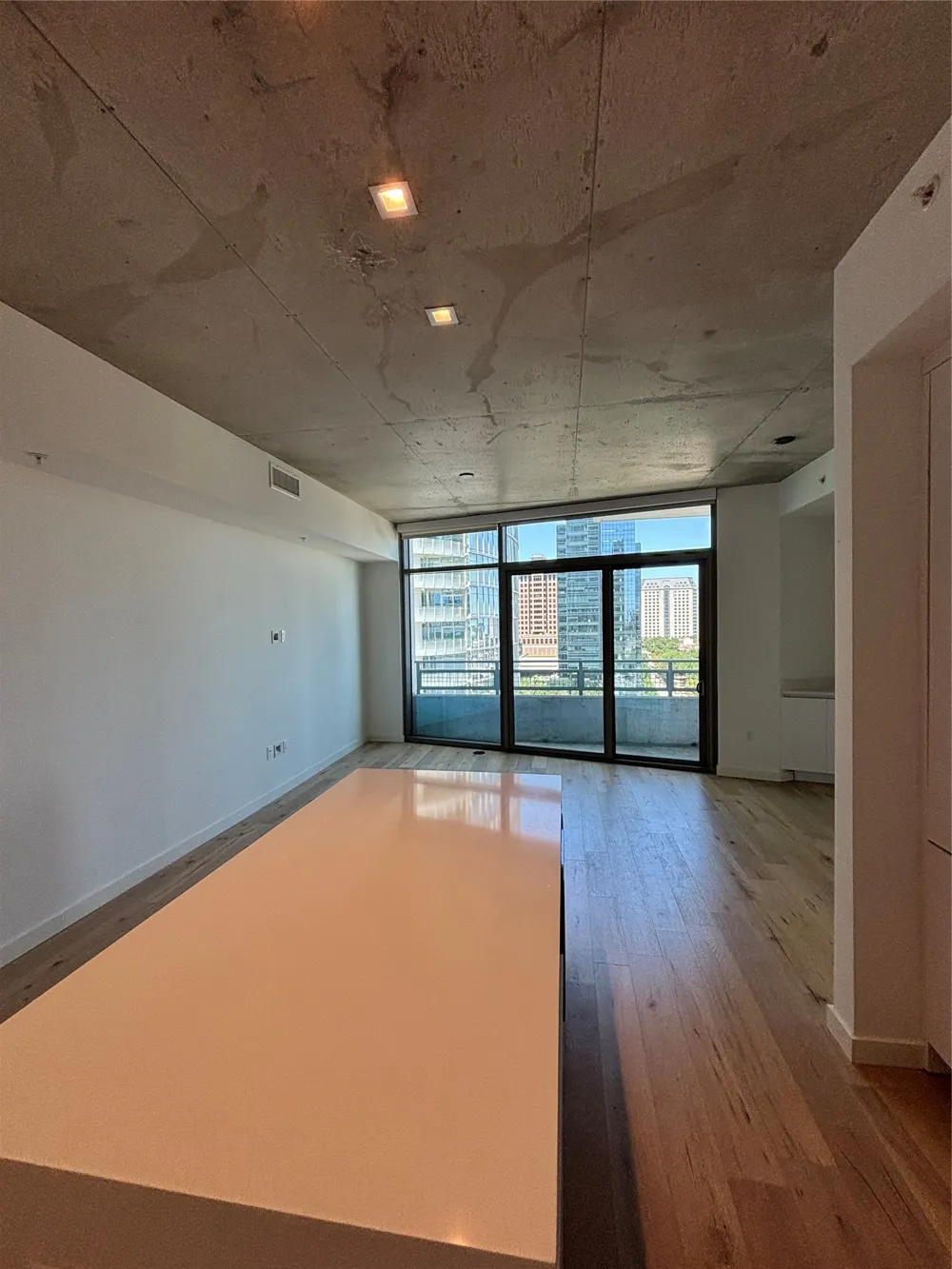 1801 Pearl Street #3912 Dallas, TX 75201