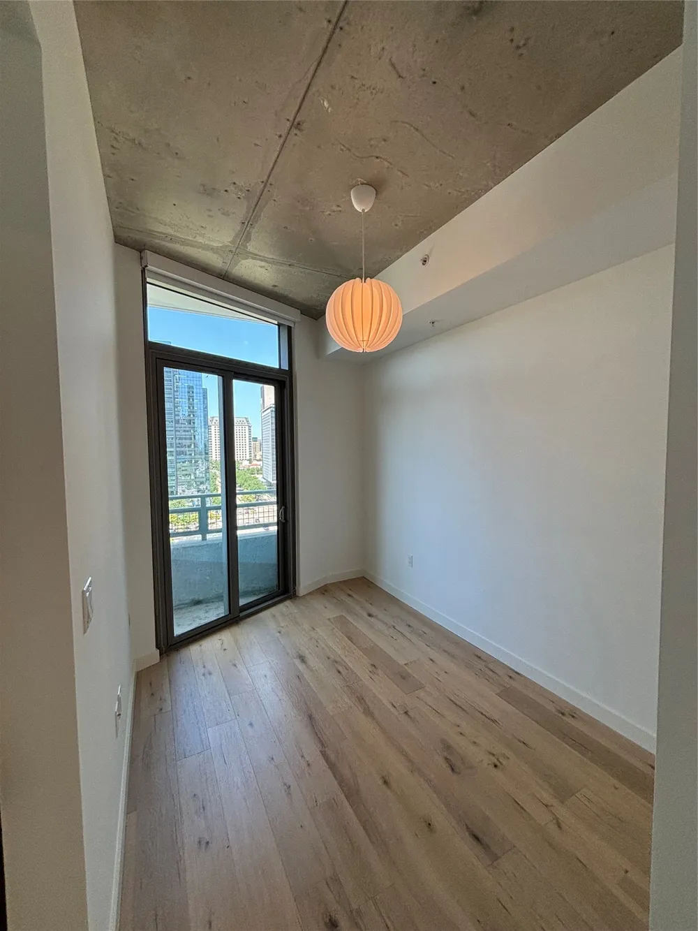 1801 Pearl Street #3912 Dallas, TX 75201