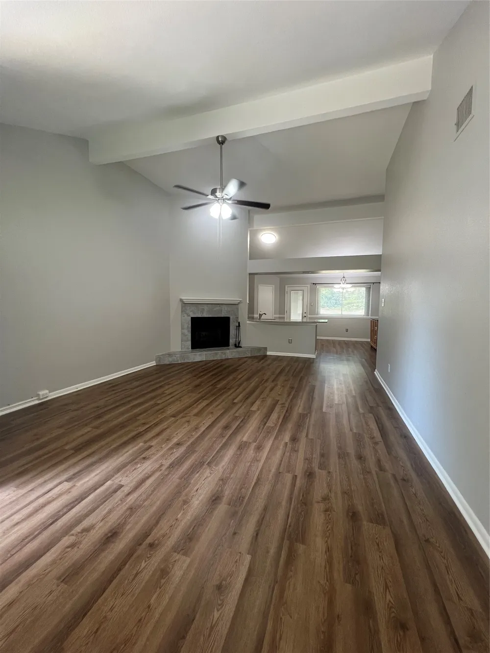 1001 Stableway Lane Bedford, TX 76022