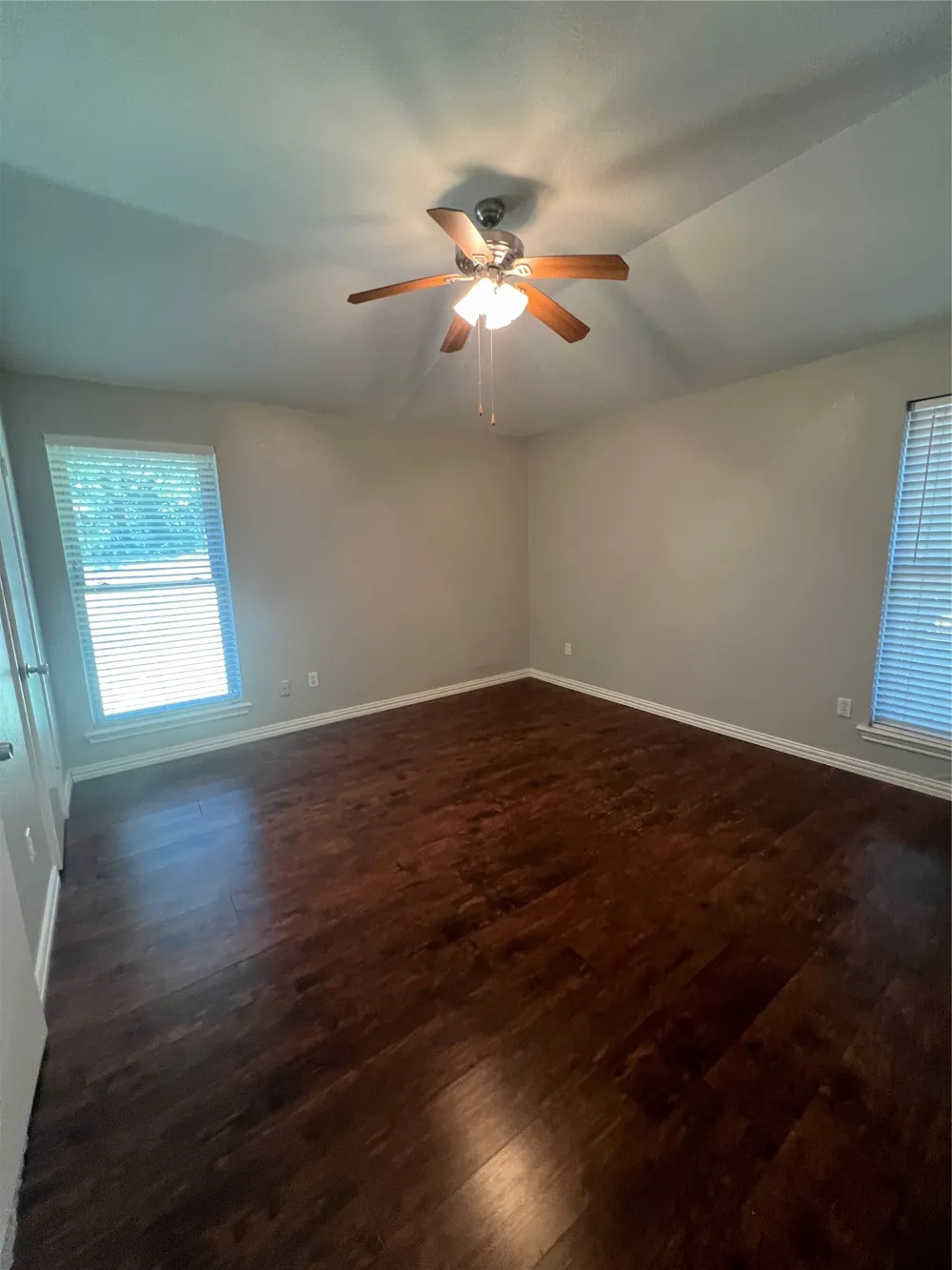 1001 Stableway Lane Bedford, TX 76022