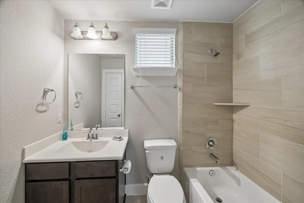 9628 Cambridge Manor Lane Houston, TX 77045
