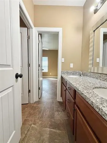 2850 Amber Avenue Groves, TX 77619