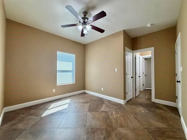 2850 Amber Avenue Groves, TX 77619