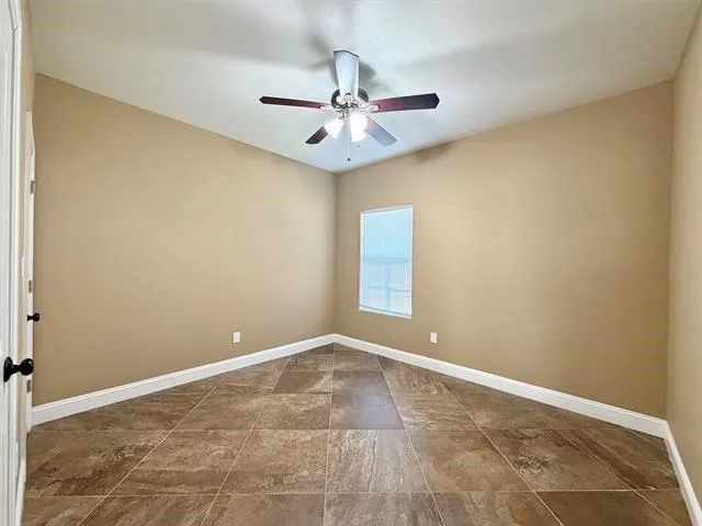 2850 Amber Avenue Groves, TX 77619