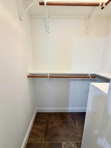 2850 Amber Avenue Groves, TX 77619